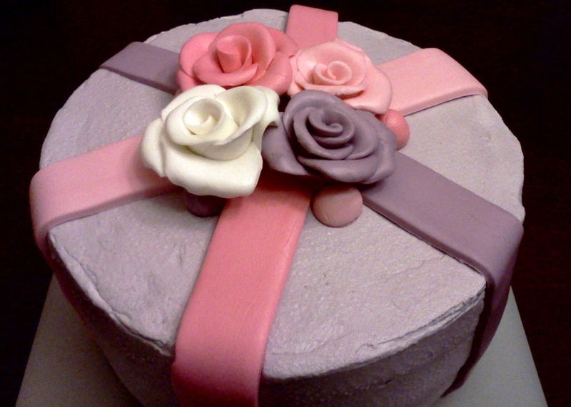 using fondant icing