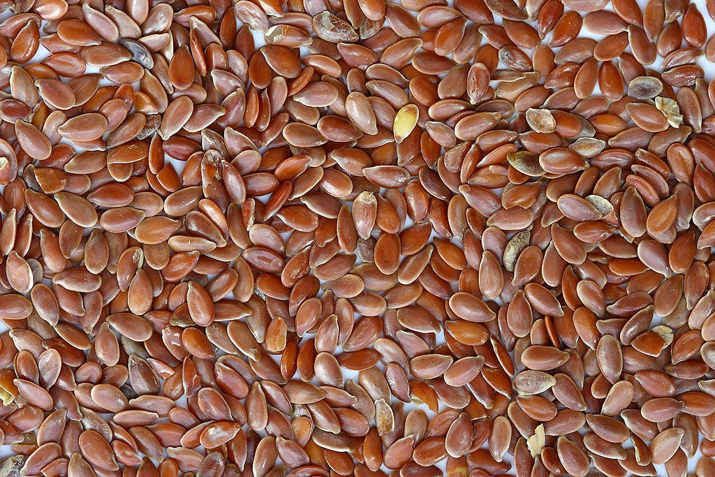 Main Difference - Soluble vs Insoluble Fiber