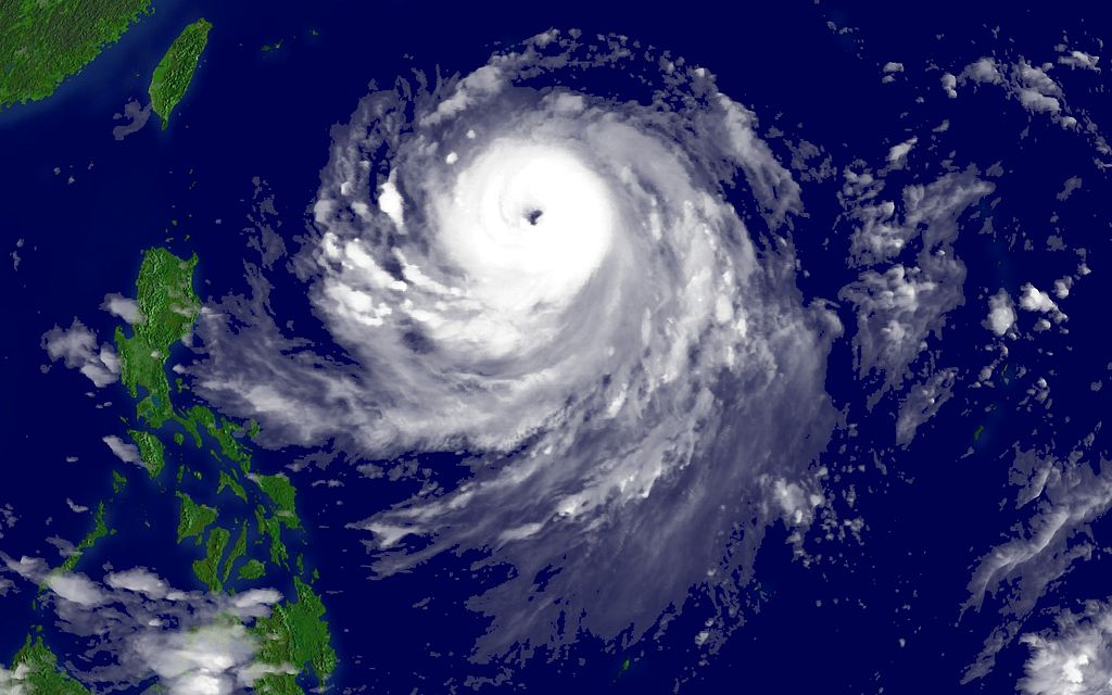 Difference Between Hurricane And Typhoon Definition Season 