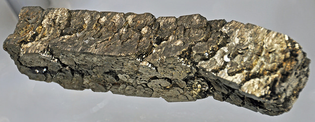 Difference Between Pyrite And Chalcopyrite Definition Chemical Composition Properties