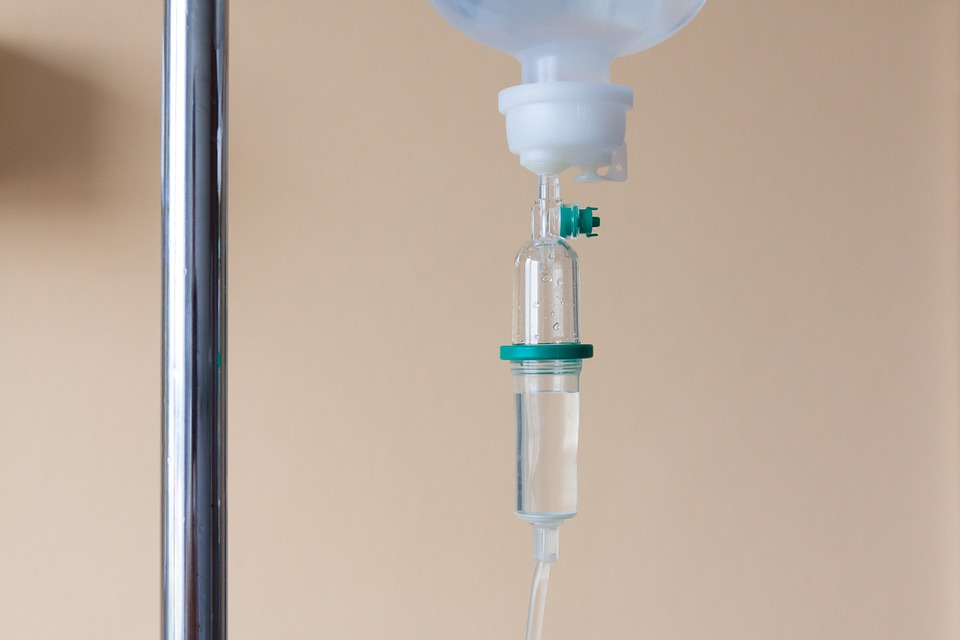 Difference Between 5 Dextrose and Dextrose Saline – Pediaa.Com