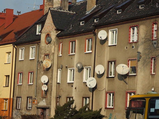 Difference Between Omni and Directional Antenna - Satellite_TV_Dishes
