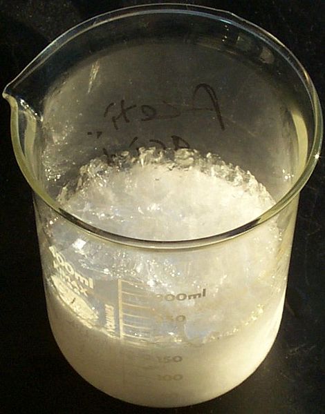 Difference Between Acetic Acid and Glacial Acetic Acid | Properties ...