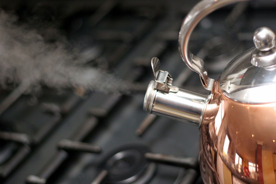 Difference Between Vapor Pressure and Boiling Point