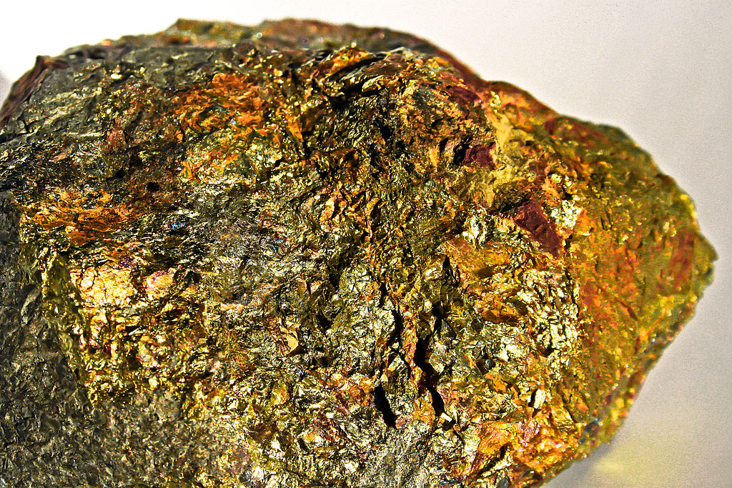 Difference Between Pyrite And Chalcopyrite Definition Chemical 