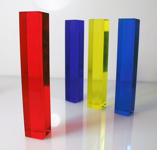 Difference between cast and extruded acrylic definition chemical