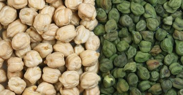 What is the Difference Between Chickpeas and Garbanzo Beans