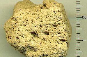 Difference Between Pumice and Scoria