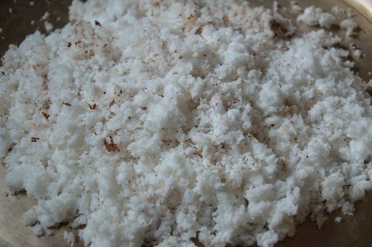 What is the Difference Between Shred and Grate