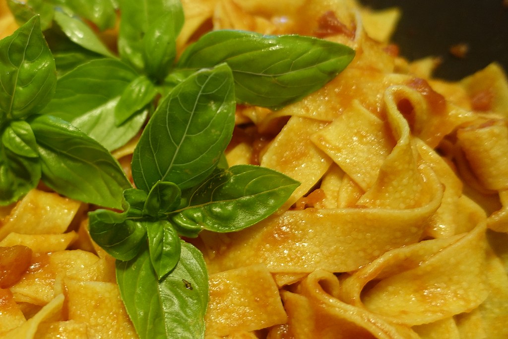 What is the Difference Between Pappardelle and Tagliatelle