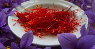 Difference Between Saffron and Turmeric