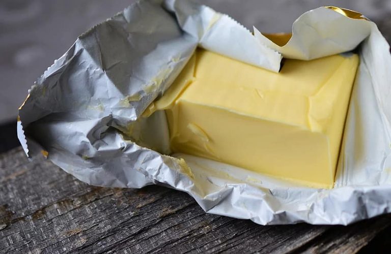 What is the Difference Between Butter and Margarine