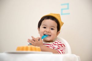 What is the Difference Between High Chair and Booster Seat - Pediaa.Com