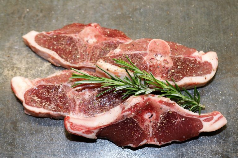 What is the Difference Between Lamb and Mutton