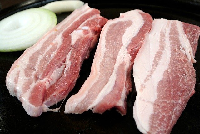Compare Pork and Bacon