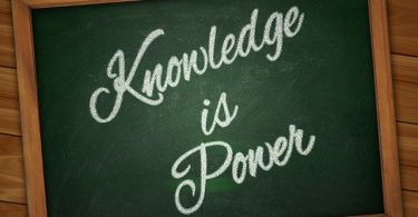 Compare Explicit Knowledge and Tacit Knowledge