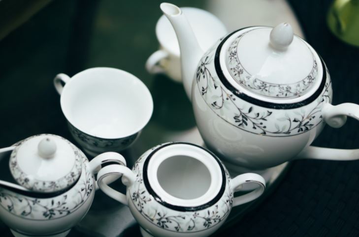 what-is-the-difference-between-bone-china-and-porcelain-pediaa-com