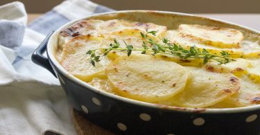 Compare Au Gratin and Scalloped Potatoes - What's the difference?