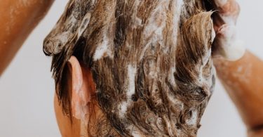 Compare Thickening and Volumizing Shampoo - What's the difference?