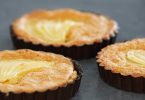 Compare Tart Pan and Pie Pan - What's the difference?